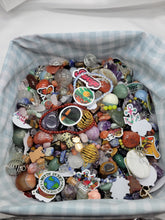 Load image into Gallery viewer, Crystal Jewelry Confetti Mix