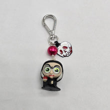 Load image into Gallery viewer, Villains Keychains