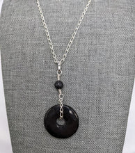 Load image into Gallery viewer, Shungite Donut Necklace