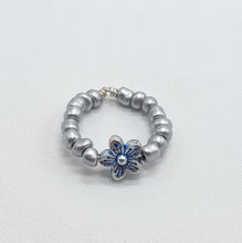 Load image into Gallery viewer, Flower rings