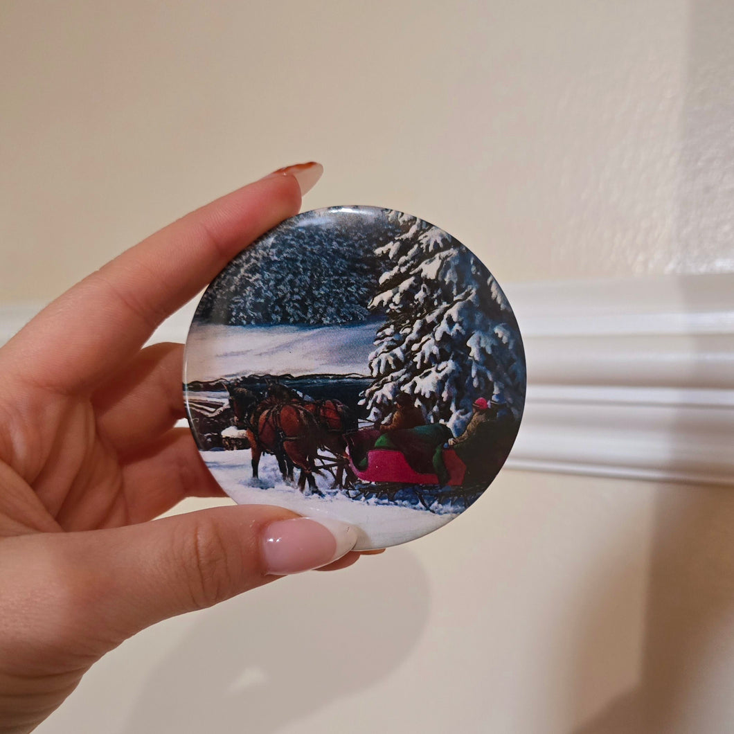 Sleigh Button Pin