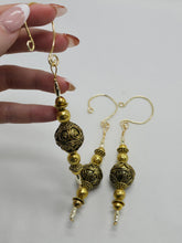 Load image into Gallery viewer, Beaded Ornament Set
