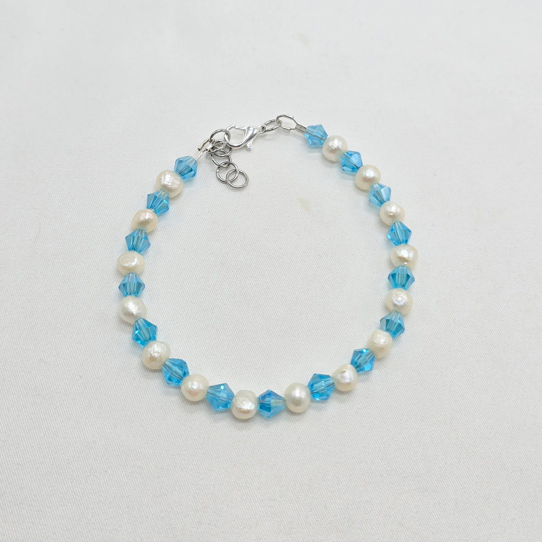 Pearl and Glass Bracelet