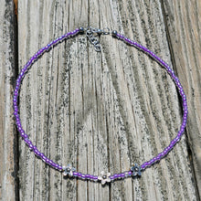 Load image into Gallery viewer, Flower and Seed Bead Necklace
