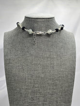 Load image into Gallery viewer, Umbra Necklace
