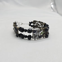 Load image into Gallery viewer, Black Bouquet Bracelet
