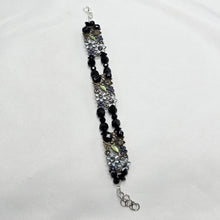 Load image into Gallery viewer, Black Bouquet Bracelet

