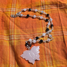 Load image into Gallery viewer, Winged Necklace
