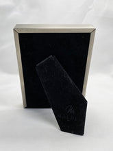 Load image into Gallery viewer, Crochet Earring Display Frame
