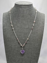Load image into Gallery viewer, Heart Stone Necklace
