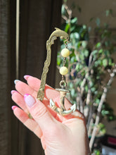 Load image into Gallery viewer, Blind Date with a Book
