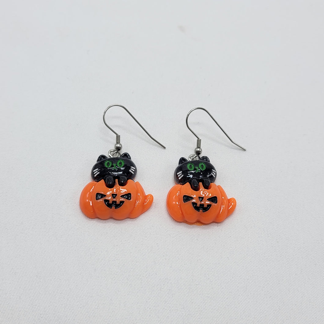 Pumpkin Cat Earrings