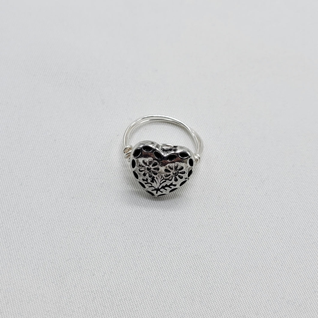 Button Heart Ring