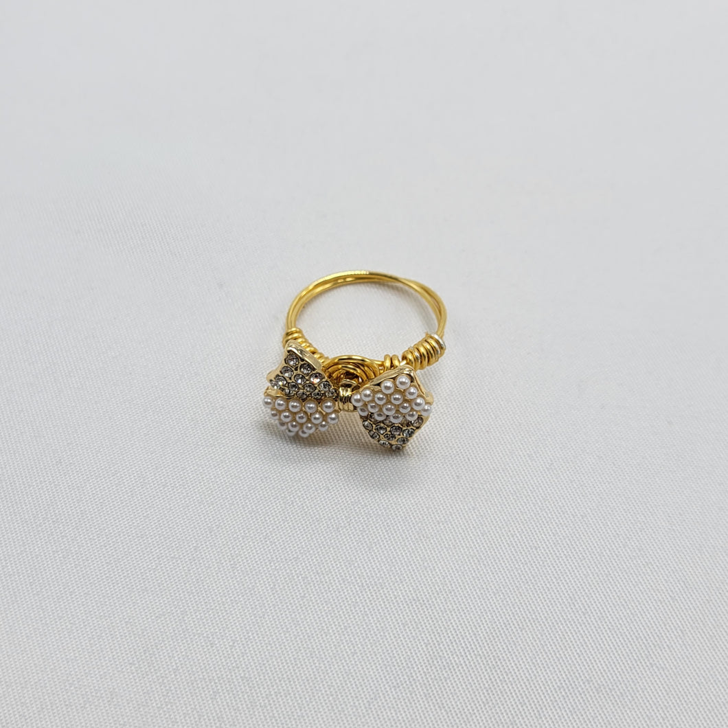 Button Bow Ring