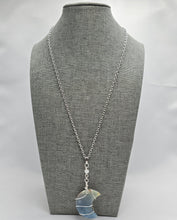 Load image into Gallery viewer, Stone Moon Necklace
