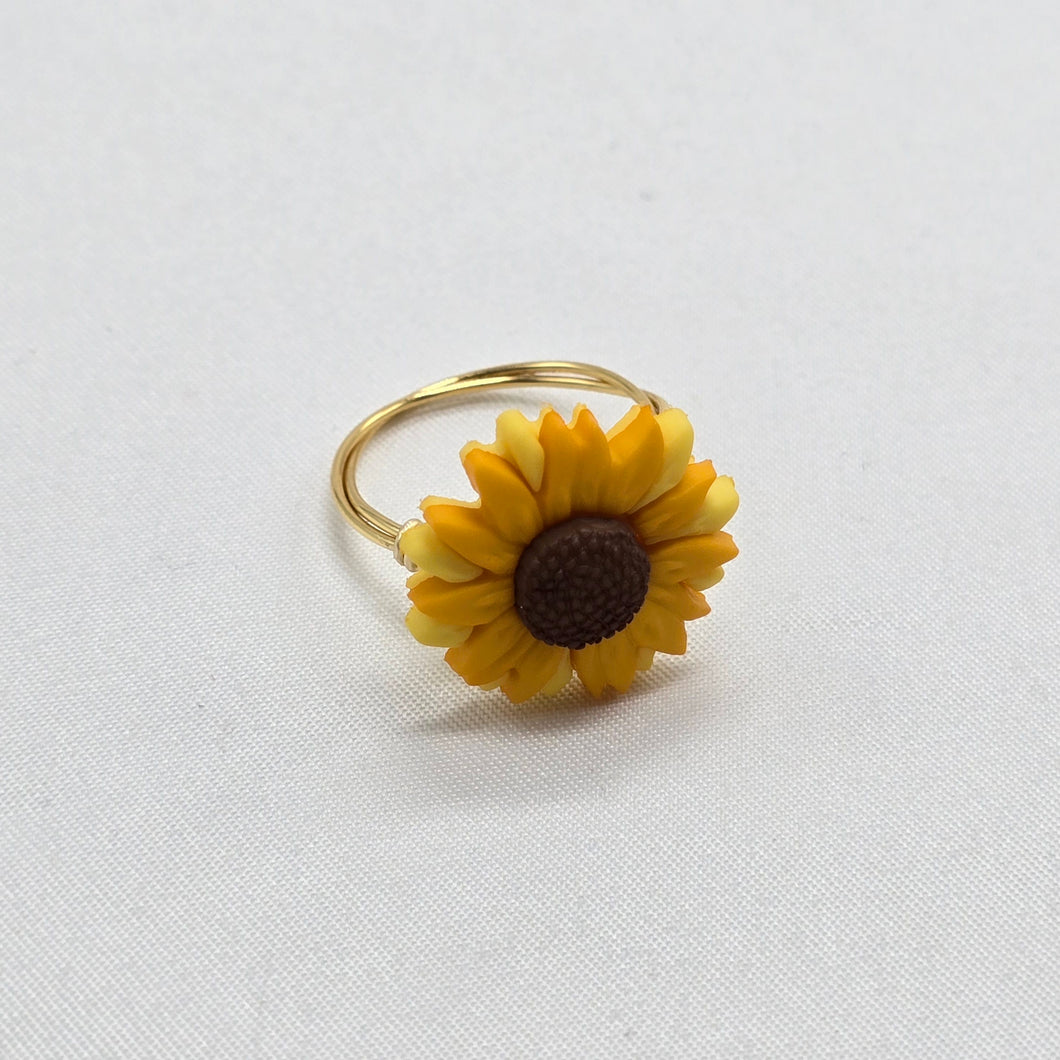 Button Sunflower Ring