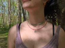 Load image into Gallery viewer, Flower and Seed Bead Necklace
