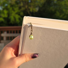 Load image into Gallery viewer, Mushroom Chain Bookmark
