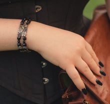 Load image into Gallery viewer, Black Bouquet Bracelet
