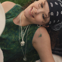 Load image into Gallery viewer, Simple Green Necklace
