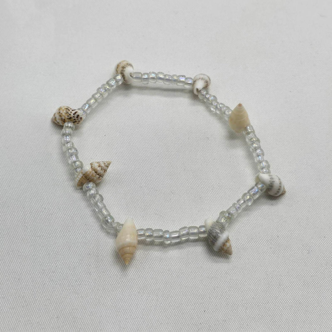 Shell and Seed Bead Bracelet