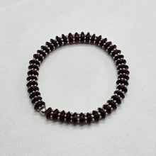 Load image into Gallery viewer, Purple Glass Bracelet
