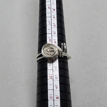 Load image into Gallery viewer, Snail Ring
