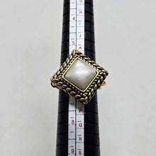 Load image into Gallery viewer, Button Ring
