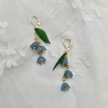 Load image into Gallery viewer, Flora Earrings

