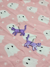 Load image into Gallery viewer, Pastel Twisted Earrings
