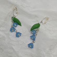 Load image into Gallery viewer, Flora Earrings
