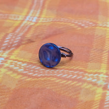 Load image into Gallery viewer, Iridescent Button Ring
