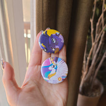 Load image into Gallery viewer, Night and Day Pin Set
