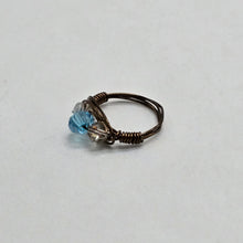 Load image into Gallery viewer, Glass Bicone Ring
