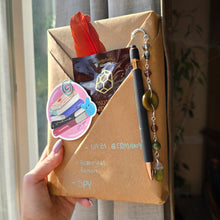 Load image into Gallery viewer, Blind Date with a Book
