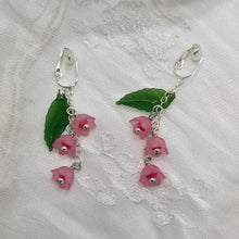 Load image into Gallery viewer, Flora Earrings
