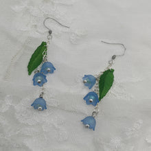 Load image into Gallery viewer, Flora Earrings
