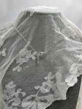 Load image into Gallery viewer, Flora Necklace
