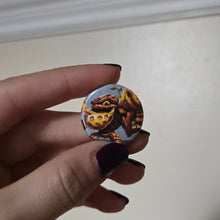 Load image into Gallery viewer, Skylander Button Pin

