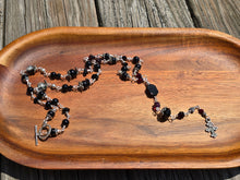 Load image into Gallery viewer, Lillith Rosary Necklace
