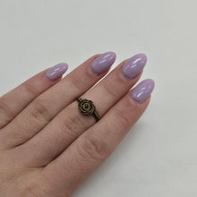 Load image into Gallery viewer, Midi Ring

