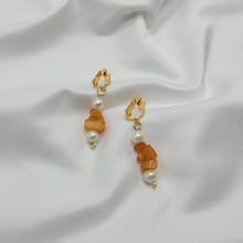 Load image into Gallery viewer, Quartzite and Pearl Earrings (Clip and Pierced)
