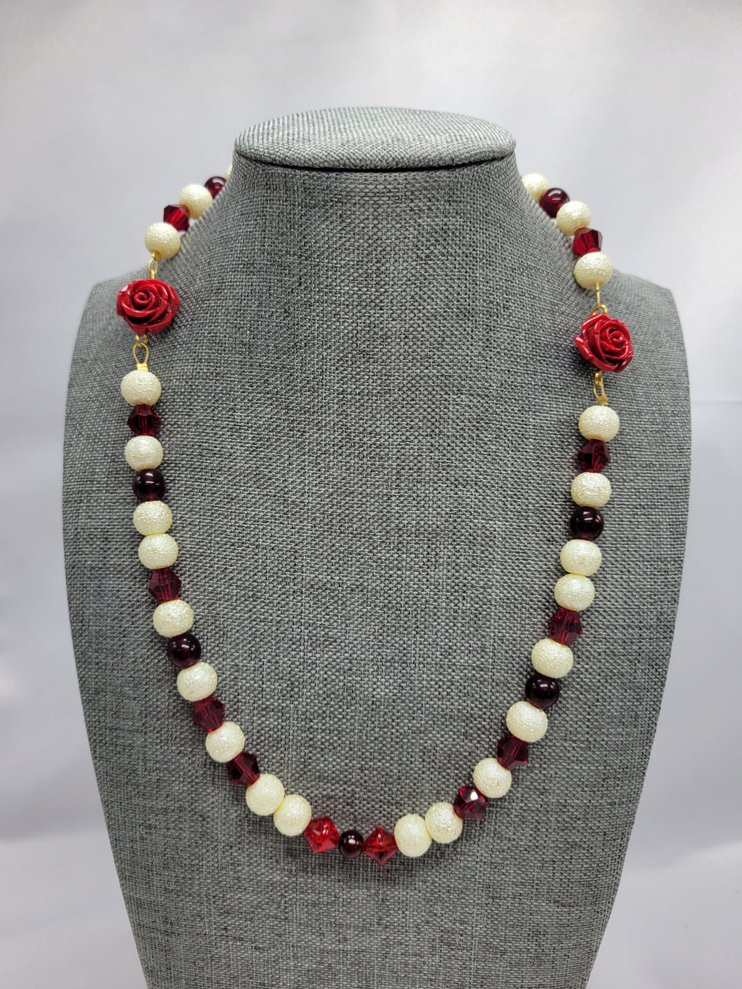 Beads and Roses Valentines Necklace