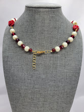 Load image into Gallery viewer, Beads and Roses Valentines Necklace
