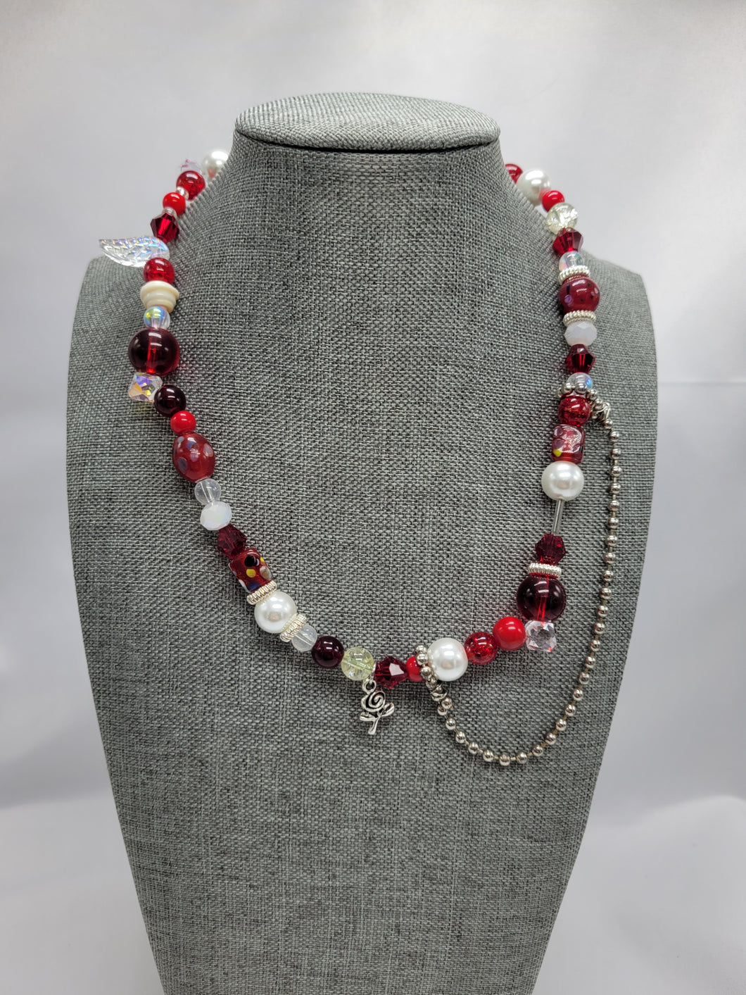 Red and White Glass Bead Necklace