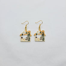 Load image into Gallery viewer, Cottage Earrings
