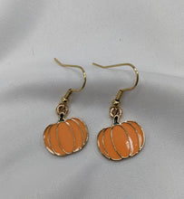 Load image into Gallery viewer, Pumpkin Earrings
