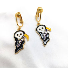 Load image into Gallery viewer, Grim Reaper Earrings
