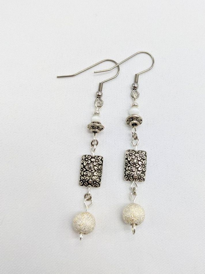 Luster Pearl Earrings