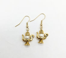 Load image into Gallery viewer, I&#39;m a Little Tea Pot Earrings
